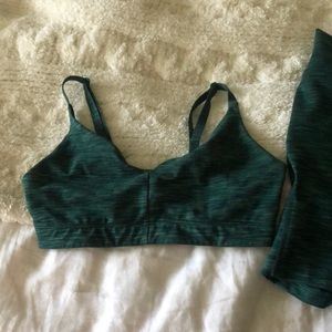 Outdoor voices freeform set in dark green